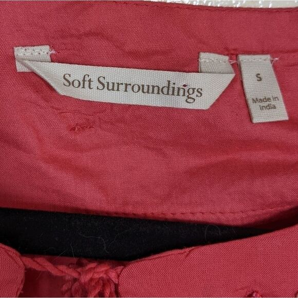 Soft Surroundings Floral Crush Coral Tunic Embroidered Beaded Blouse Small - Picture 12 of 12